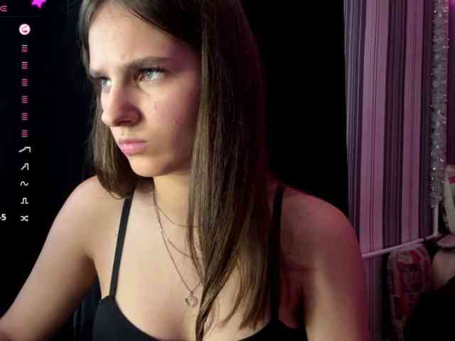 Model: BellaDream