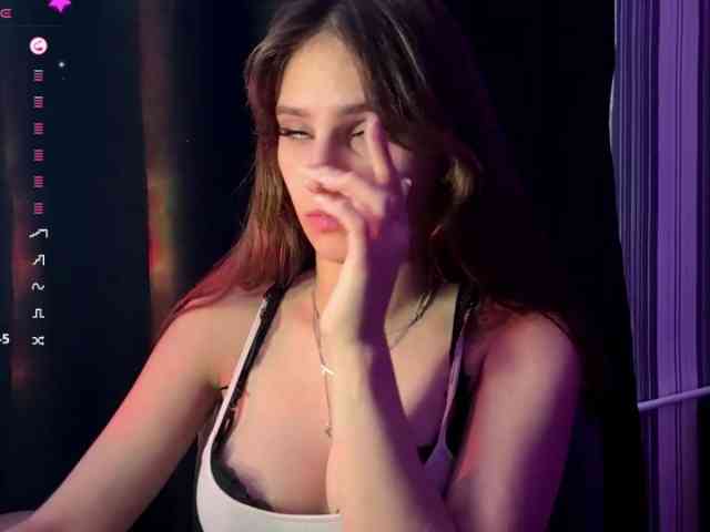 Model: BellaDream