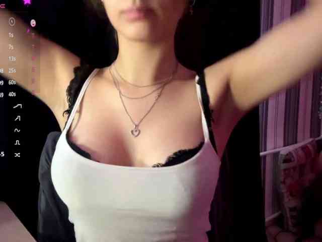 Model: BellaDream