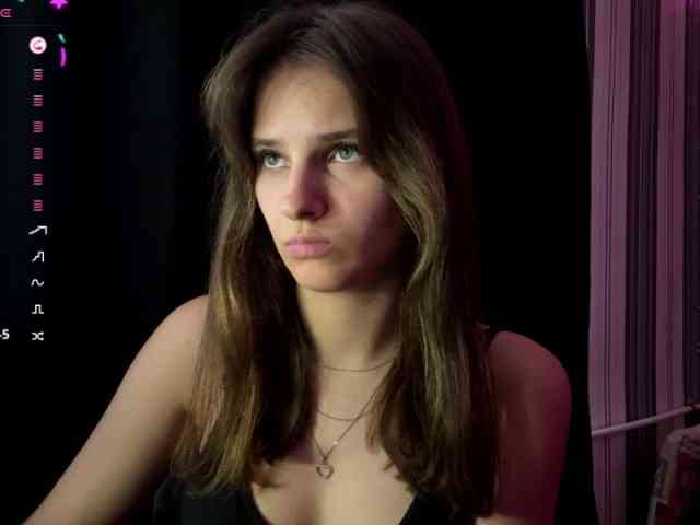 Model: BellaDream