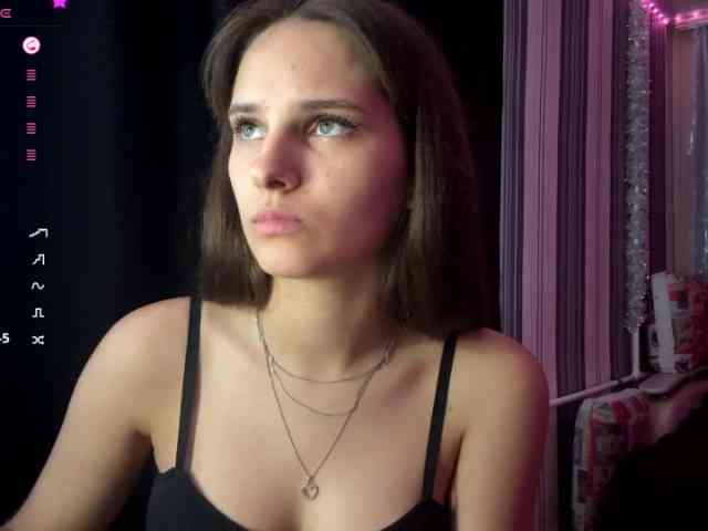 Model: BellaDream