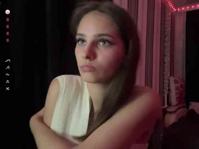 Model: BellaDream