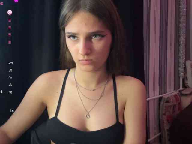Model: BellaDream