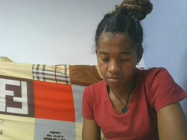 Charlinah live cam on BongaCams