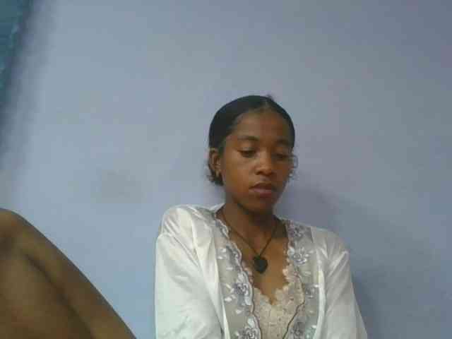 Charlinah webcam