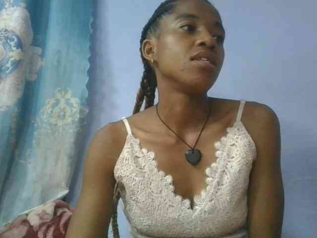 Charlinah webcam