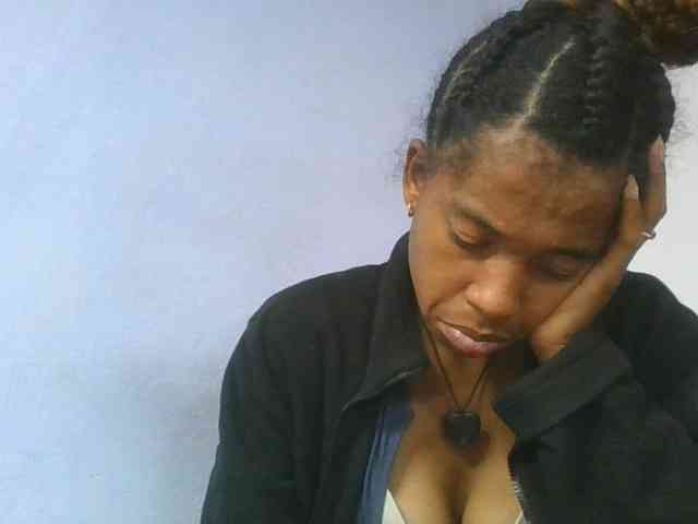 Charlinah webcam