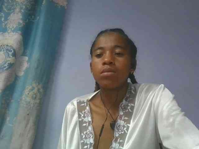 Charlinah webcam