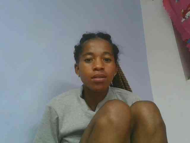 Charlinah webcam
