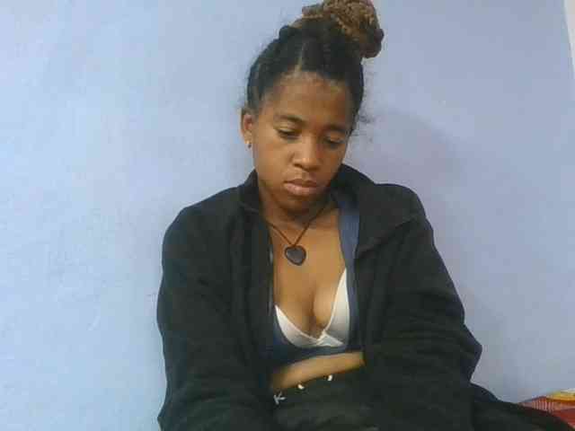 Charlinah webcam