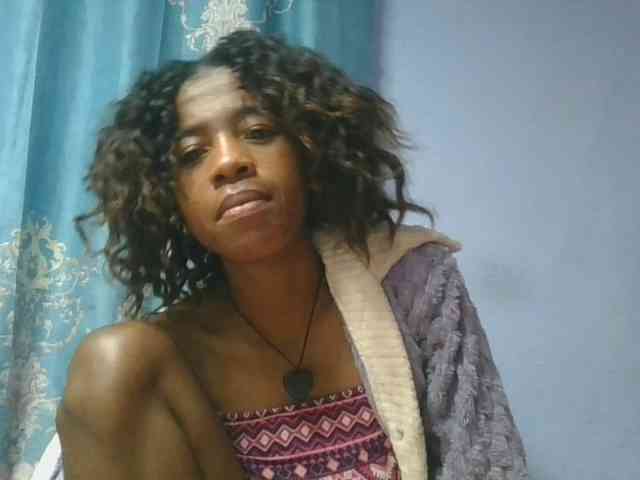 Charlinah webcam