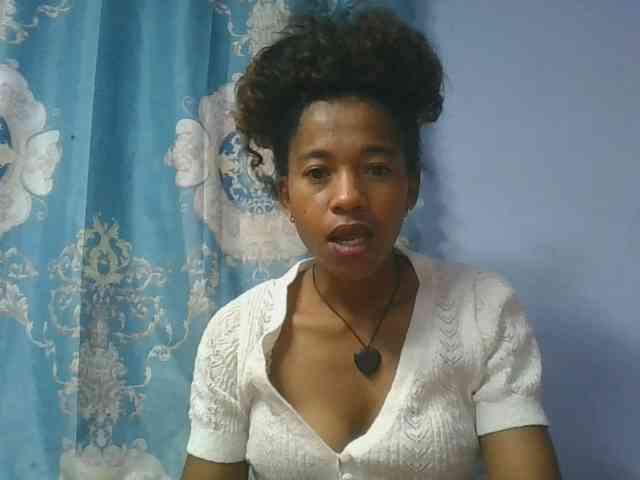 Charlinah webcam