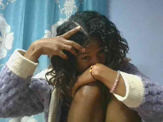Charlinah webcam