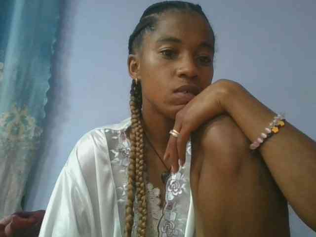 Charlinah webcam