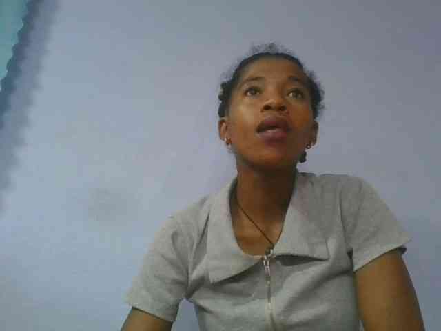 Charlinah webcam