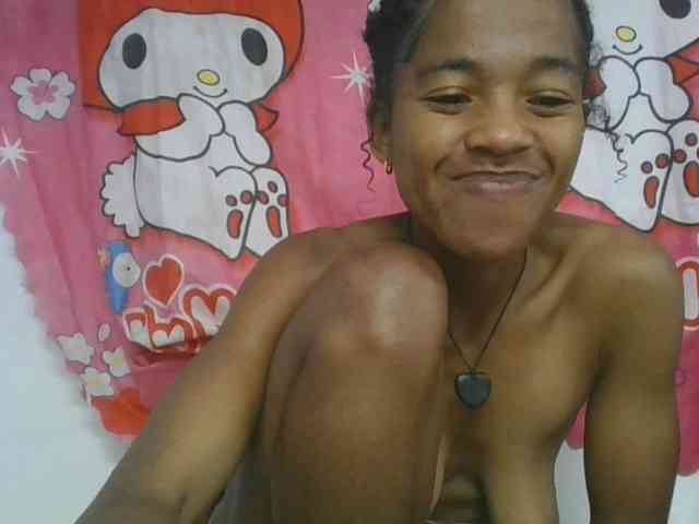Charlinah webcam