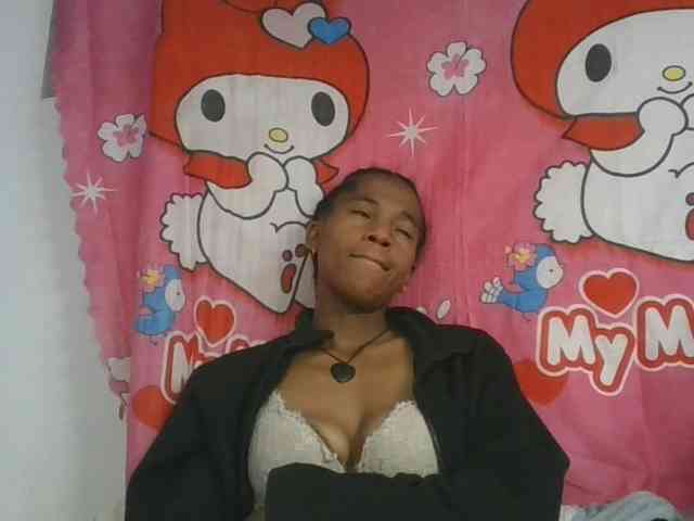 Charlinah webcam