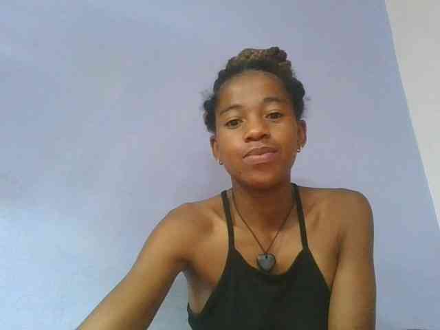 Charlinah webcam