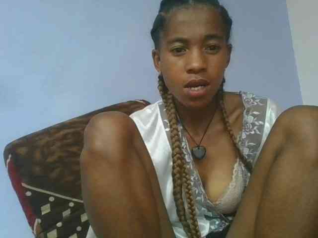 Charlinah webcam