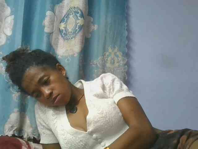 Charlinah webcam
