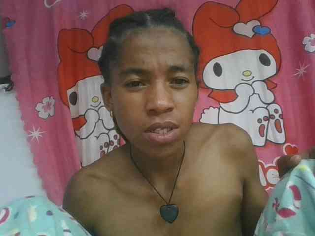 Charlinah webcam