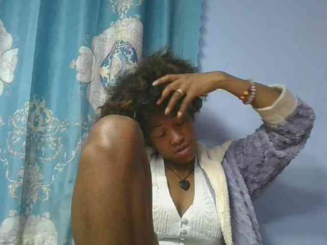 Charlinah webcam