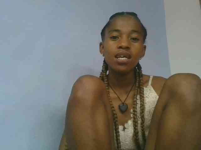 Charlinah webcam