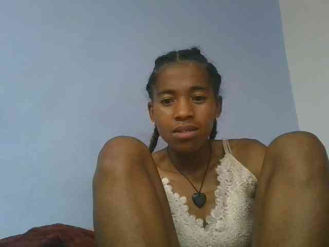 Charlinah webcam
