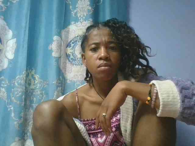 Charlinah webcam