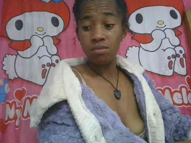 Charlinah webcam