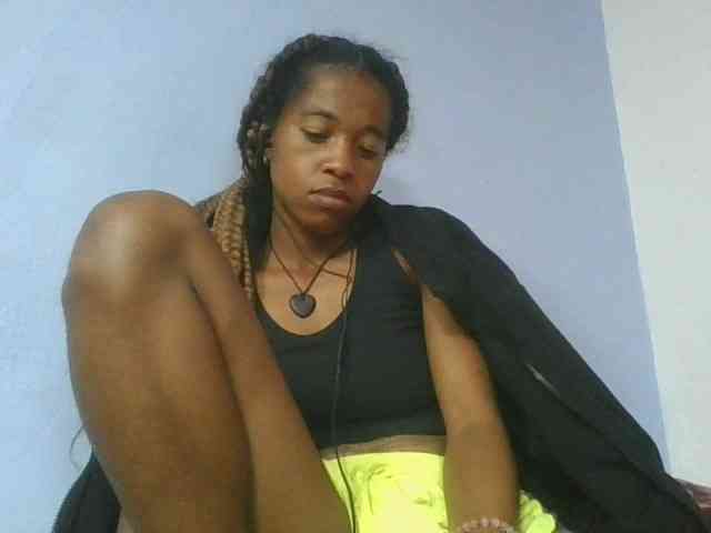 Charlinah webcam
