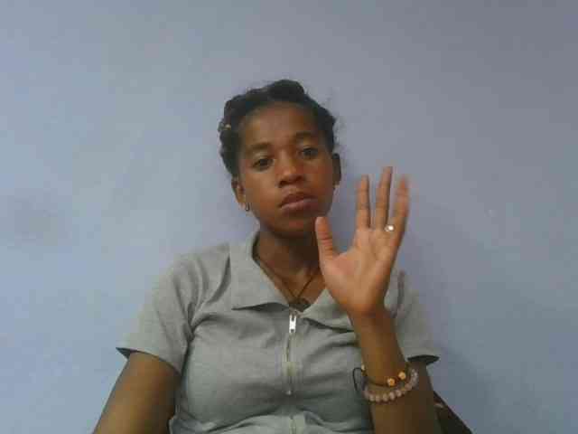 Charlinah webcam