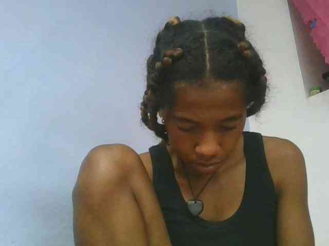 Charlinah webcam