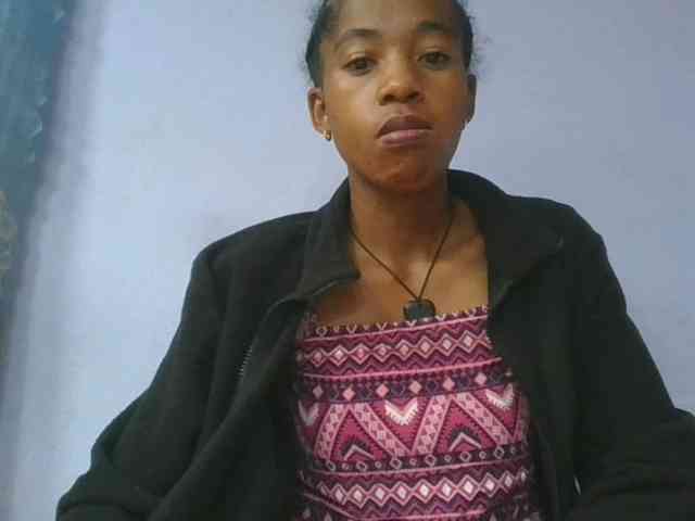 Charlinah webcam