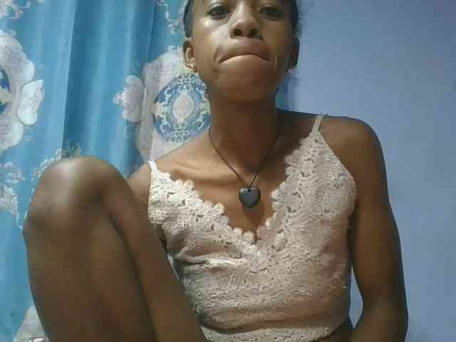Charlinah webcam