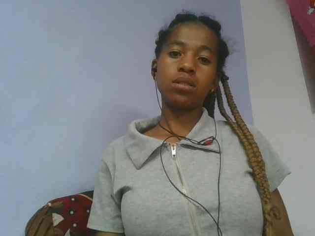 Charlinah webcam