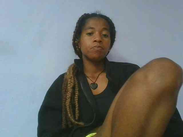 Charlinah webcam