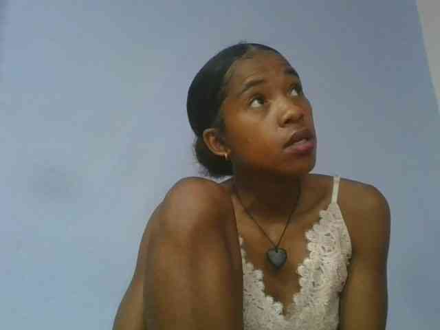 Charlinah webcam