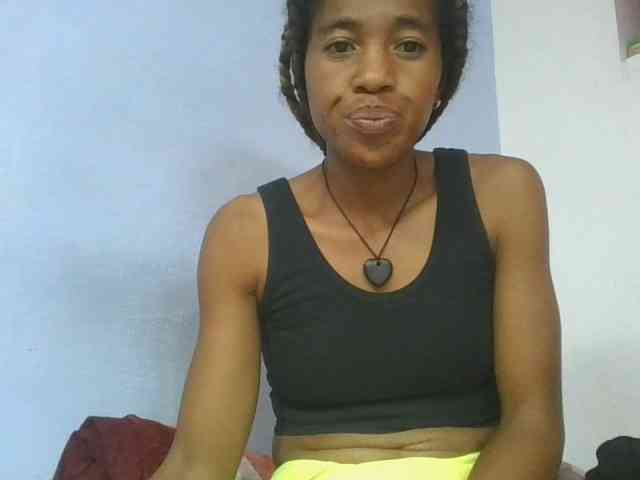 Charlinah webcam