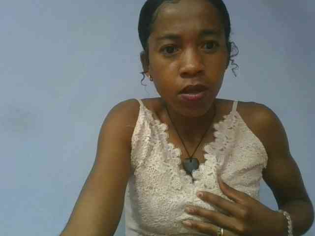 Charlinah webcam