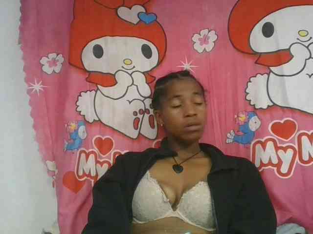 Charlinah webcam