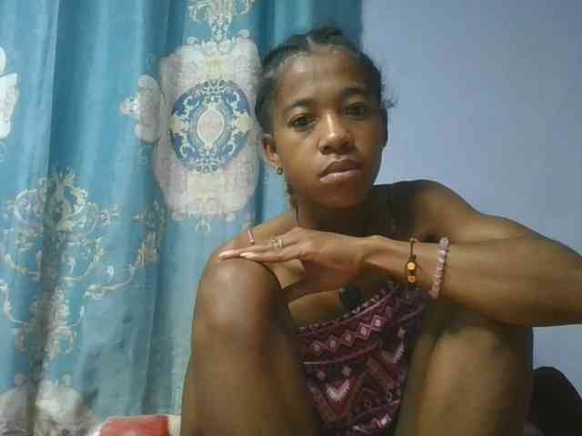 Charlinah webcam
