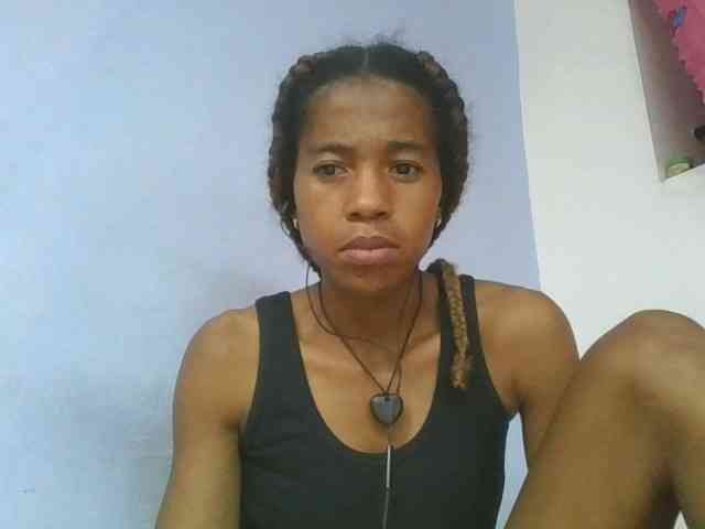 Charlinah webcam