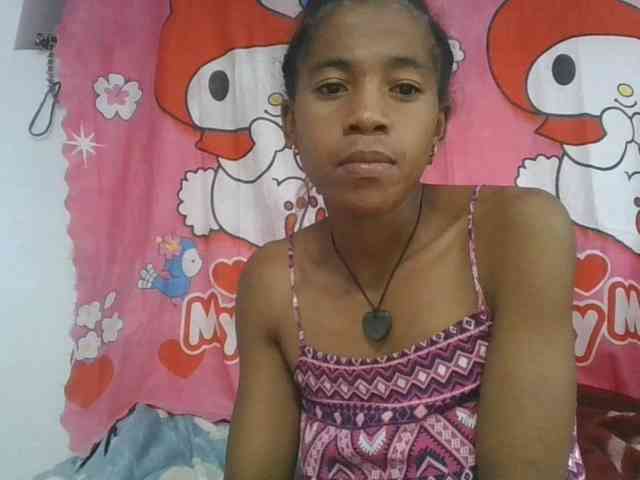 Charlinah webcam