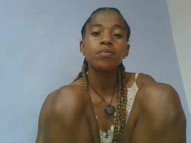 Charlinah webcam