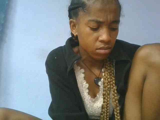 Charlinah webcam