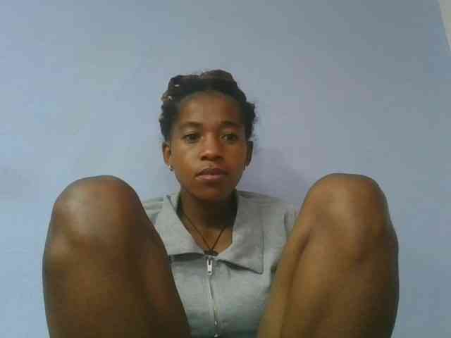 Charlinah webcam