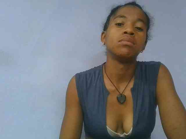 Charlinah webcam