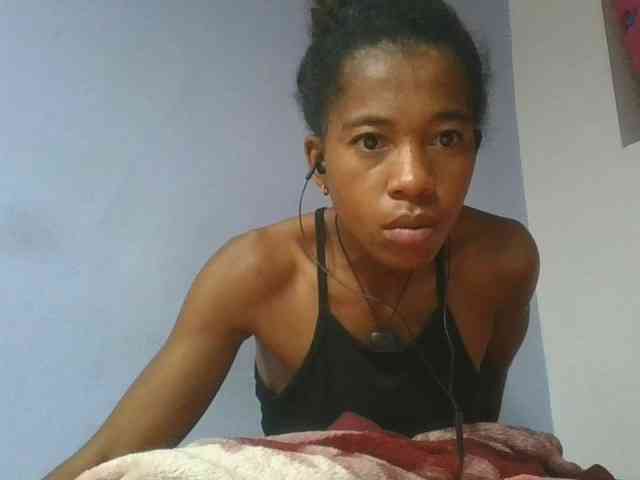 Charlinah webcam