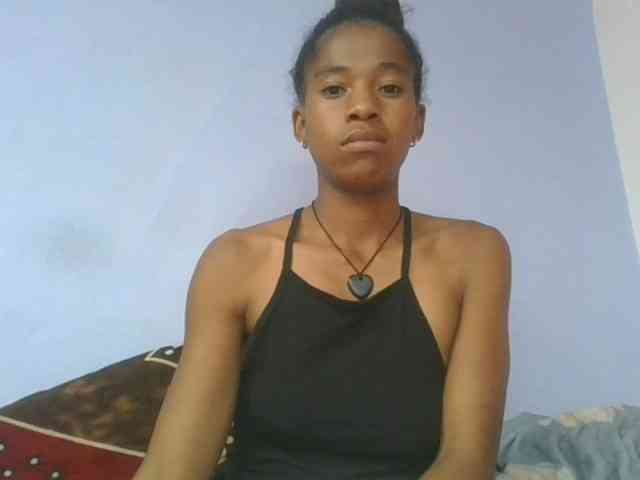 Charlinah webcam
